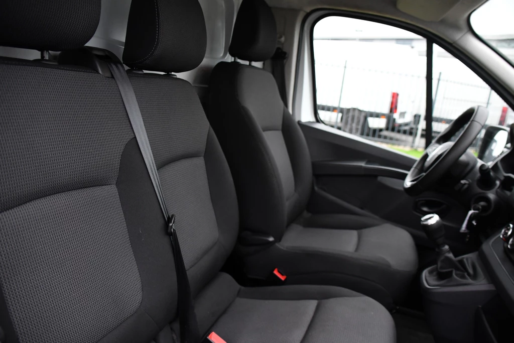Renault Trafic – foto 23