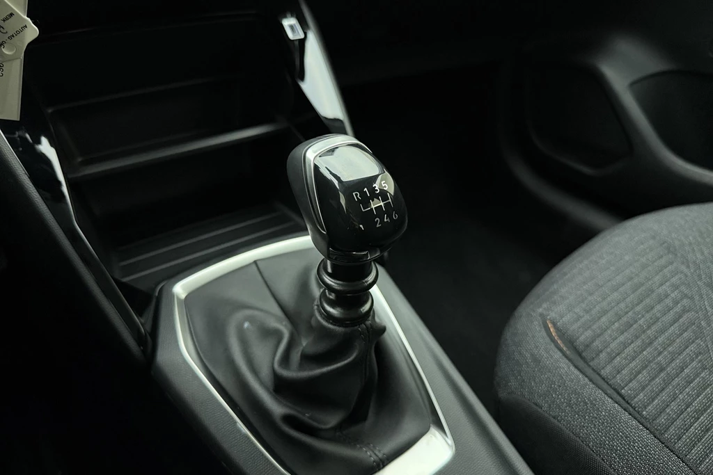 Peugeot 208 – foto 25