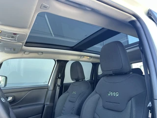 Jeep Renegade – thumbnail 28