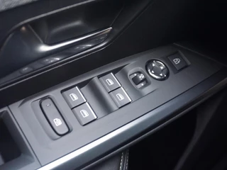 Peugeot e-3008 – thumbnail 12