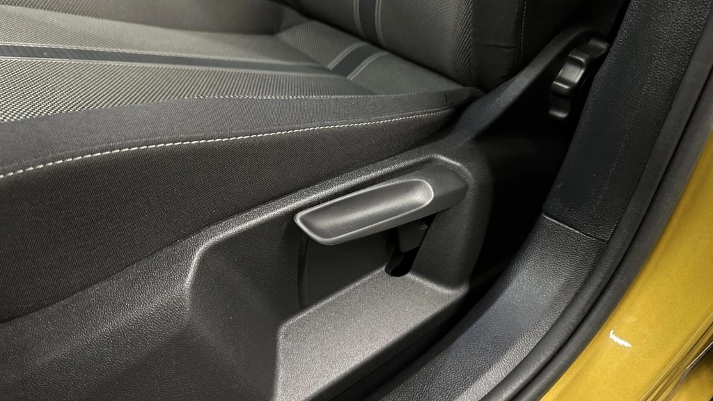 Volkswagen T-Roc – foto 24