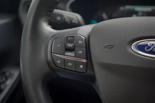 Ford Kuga – thumbnail 32