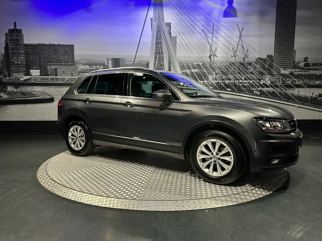 Volkswagen Tiguan – foto 15