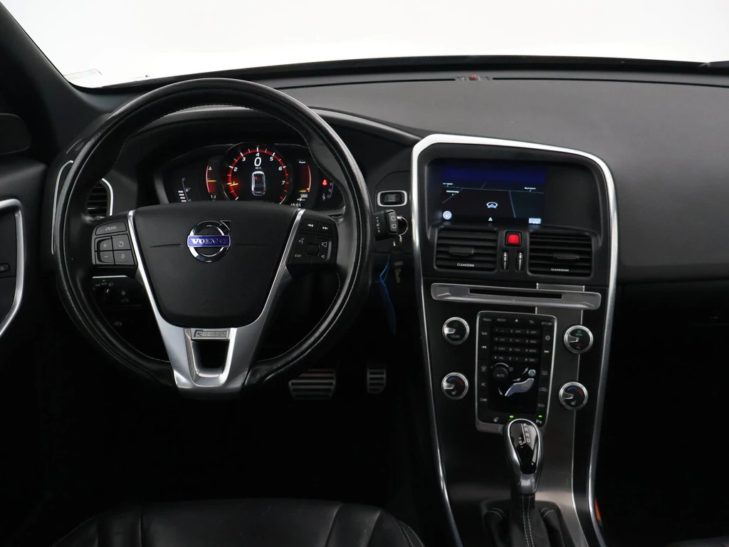 Volvo XC60 – foto 8