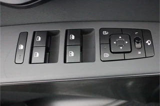 Kia Niro – thumbnail 23