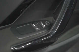 Peugeot 208 – thumbnail 23