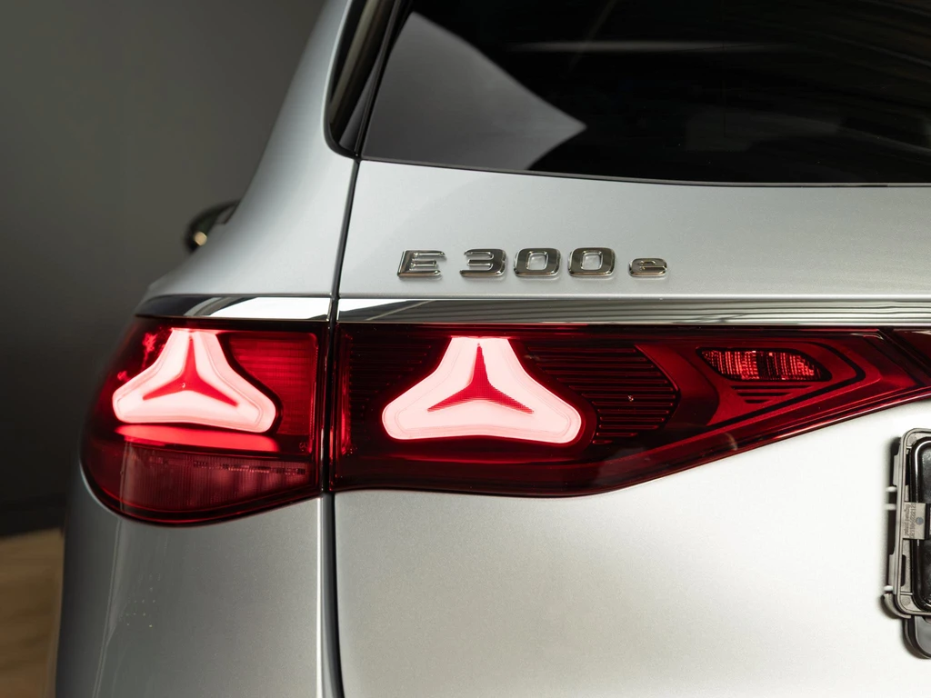 Mercedes-Benz E-Klasse – foto 26