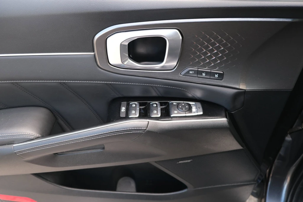 Kia Sorento – foto 15