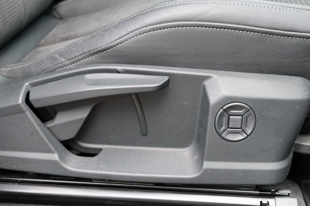 Audi Q3 – foto 18