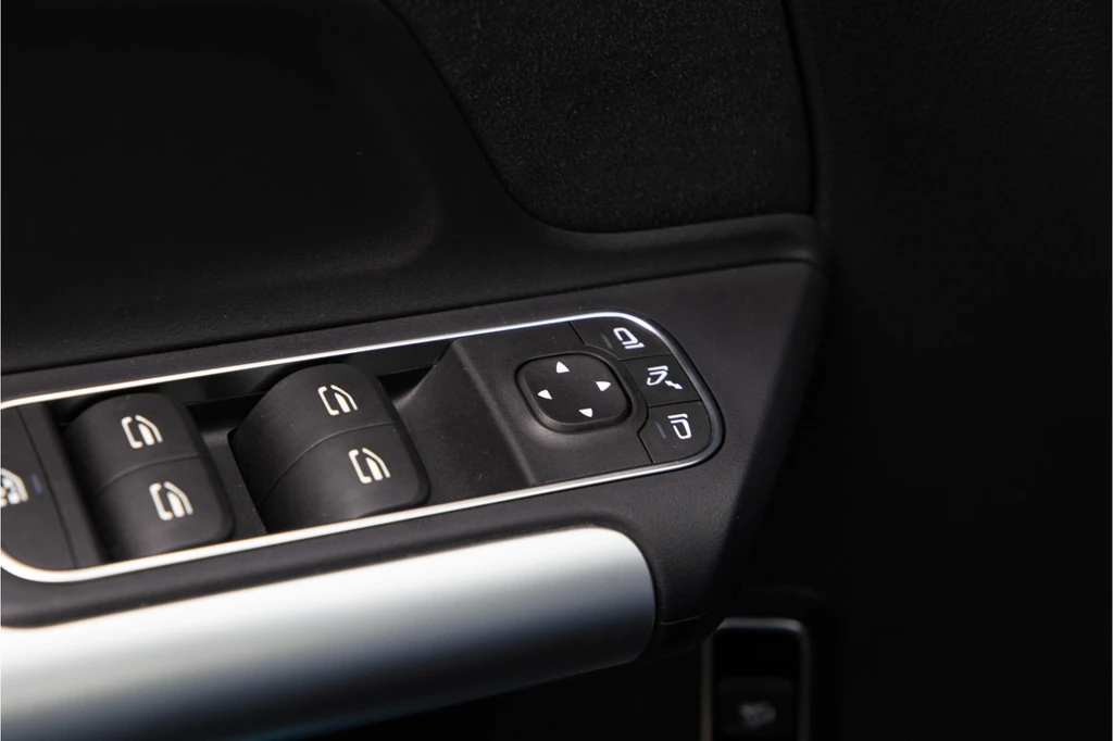 Mercedes-Benz EQA – foto 29