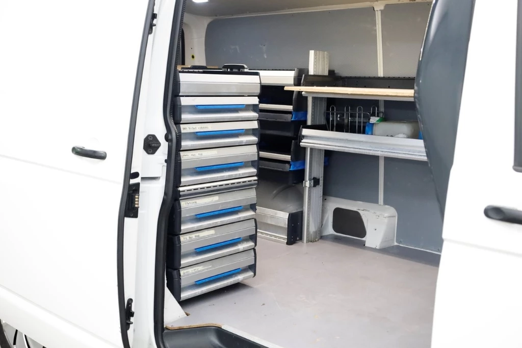 Volkswagen Transporter – foto 12
