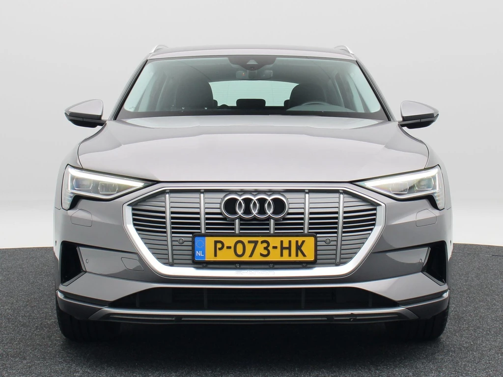 Audi e-tron – foto 8