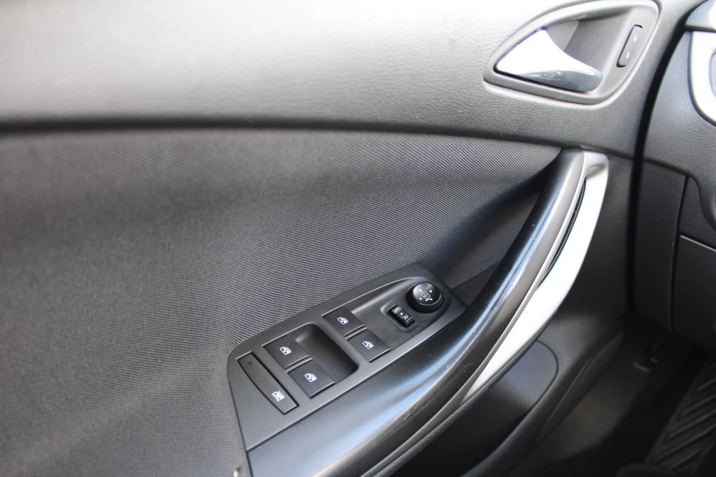 Opel Astra – foto 13