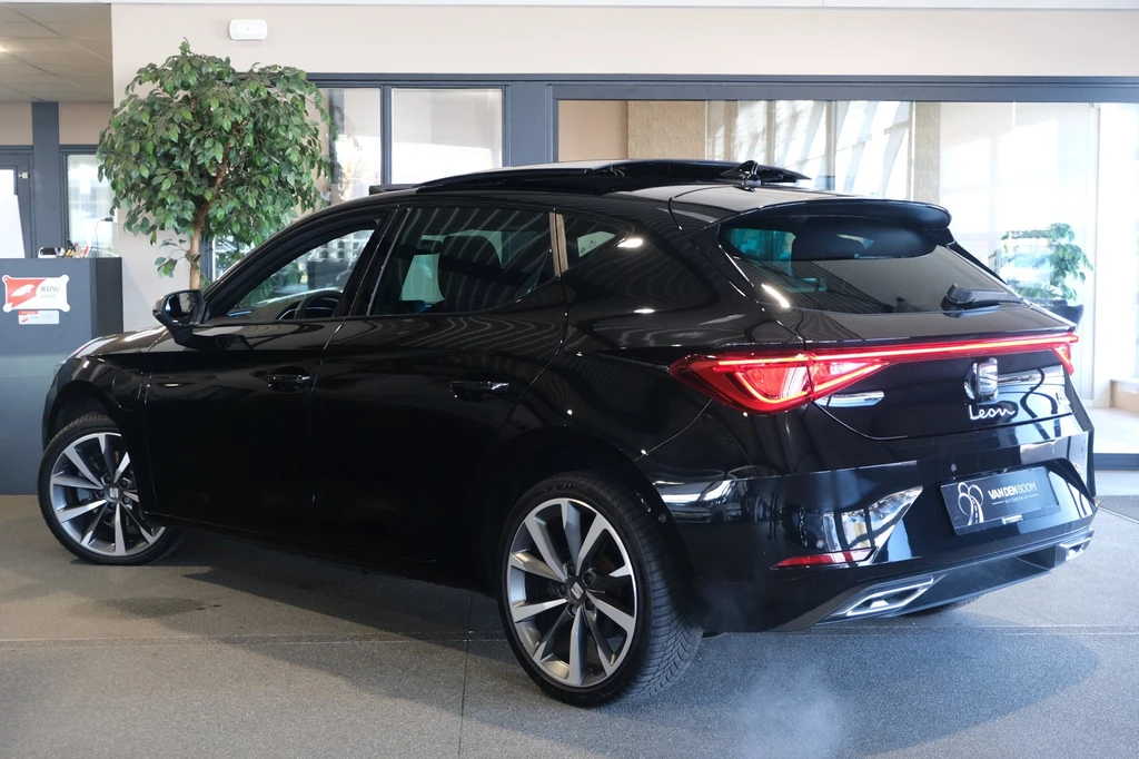 SEAT Leon – foto 4