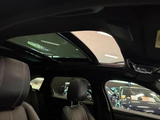 Land Rover Range Rover Velar – thumbnail 28