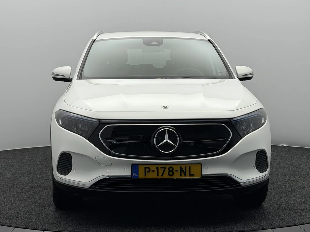Mercedes-Benz EQA – foto 8