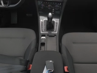 Volkswagen e-Golf – thumbnail 28