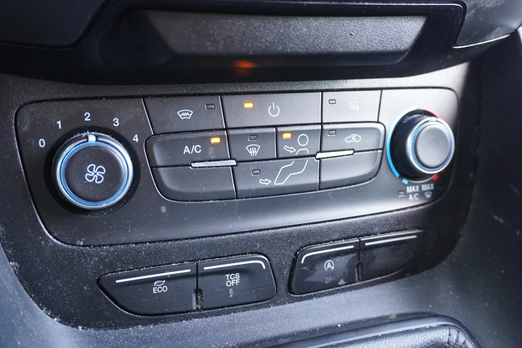 Ford Transit Connect – foto 16