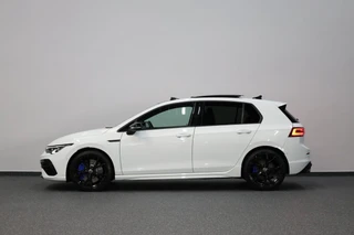 Volkswagen Golf – thumbnail 1