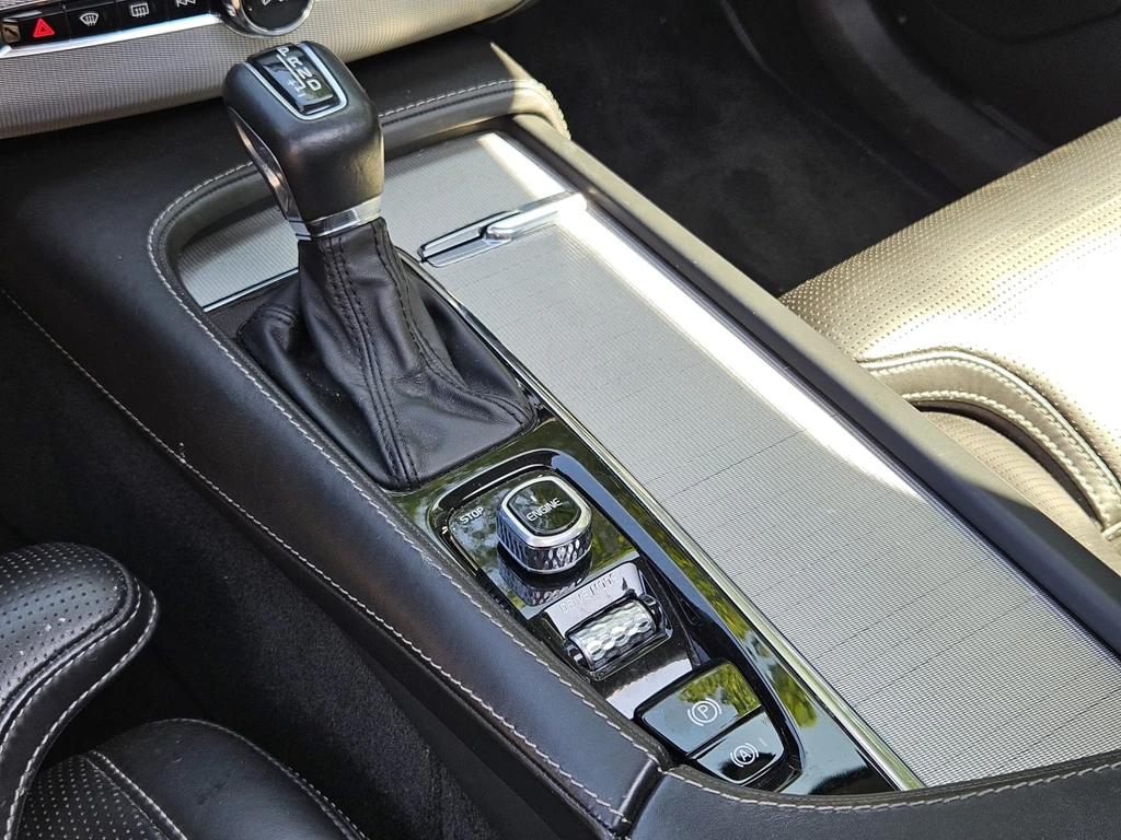 Volvo XC90 – foto 25