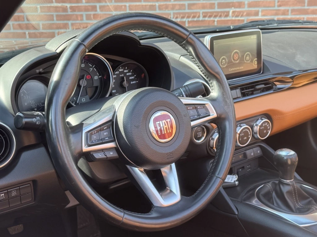 Fiat 124 Spider – foto 13