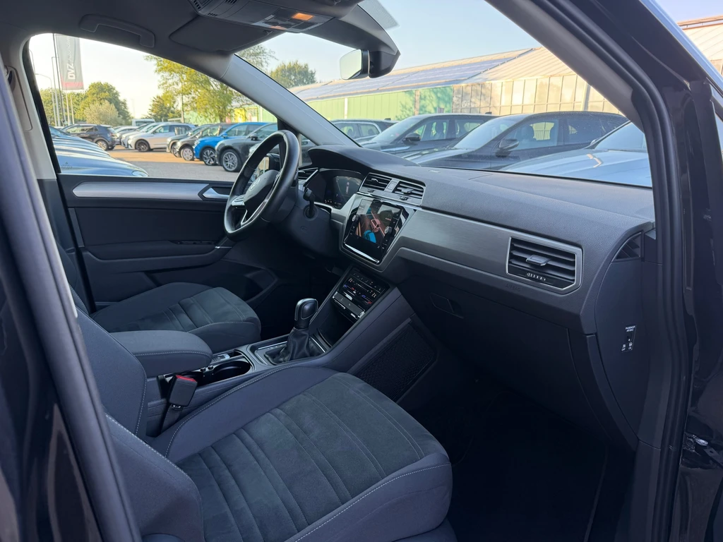 Volkswagen Touran – foto 32