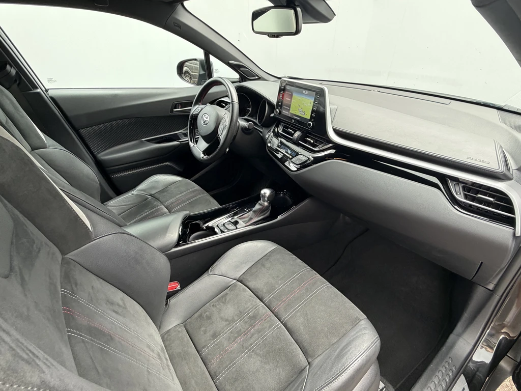Toyota C-HR – foto 14