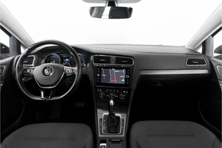Volkswagen Golf – thumbnail 9