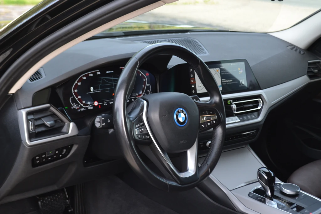 BMW 3 Serie – foto 12