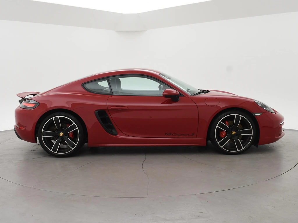 Porsche 718 – foto 6