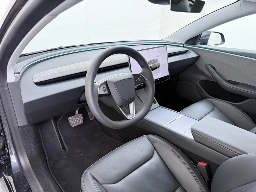 Tesla Model 3 – foto 11