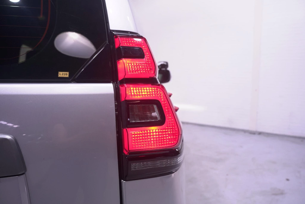 Toyota Land Cruiser – foto 13