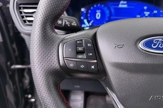Ford Kuga – thumbnail 22