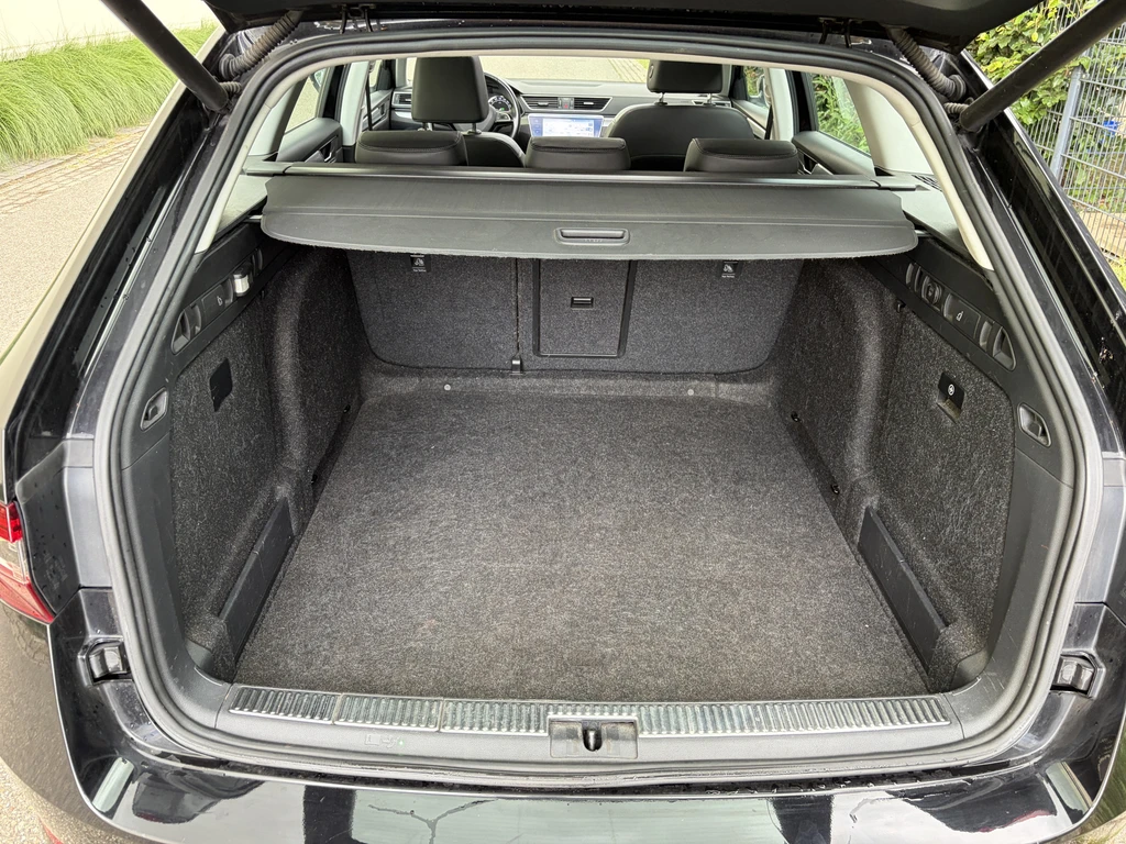 Škoda Superb – foto 24
