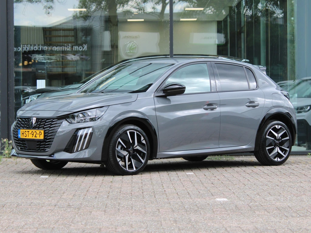 Peugeot 208 – foto 1