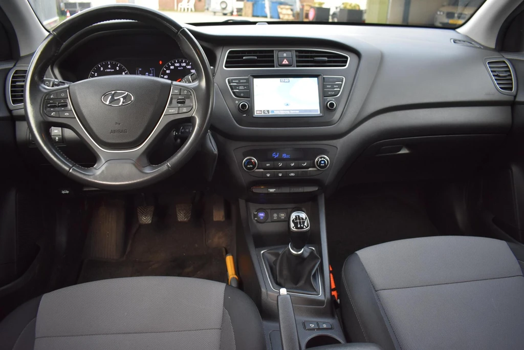 Hyundai i20 – foto 10