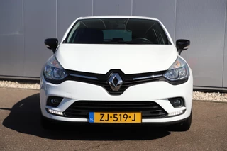 Renault Clio – thumbnail 4