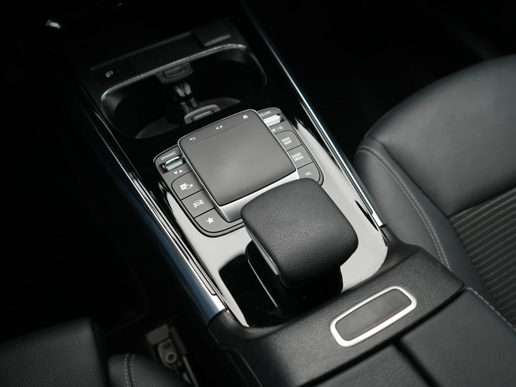 Mercedes-Benz GLA – foto 29