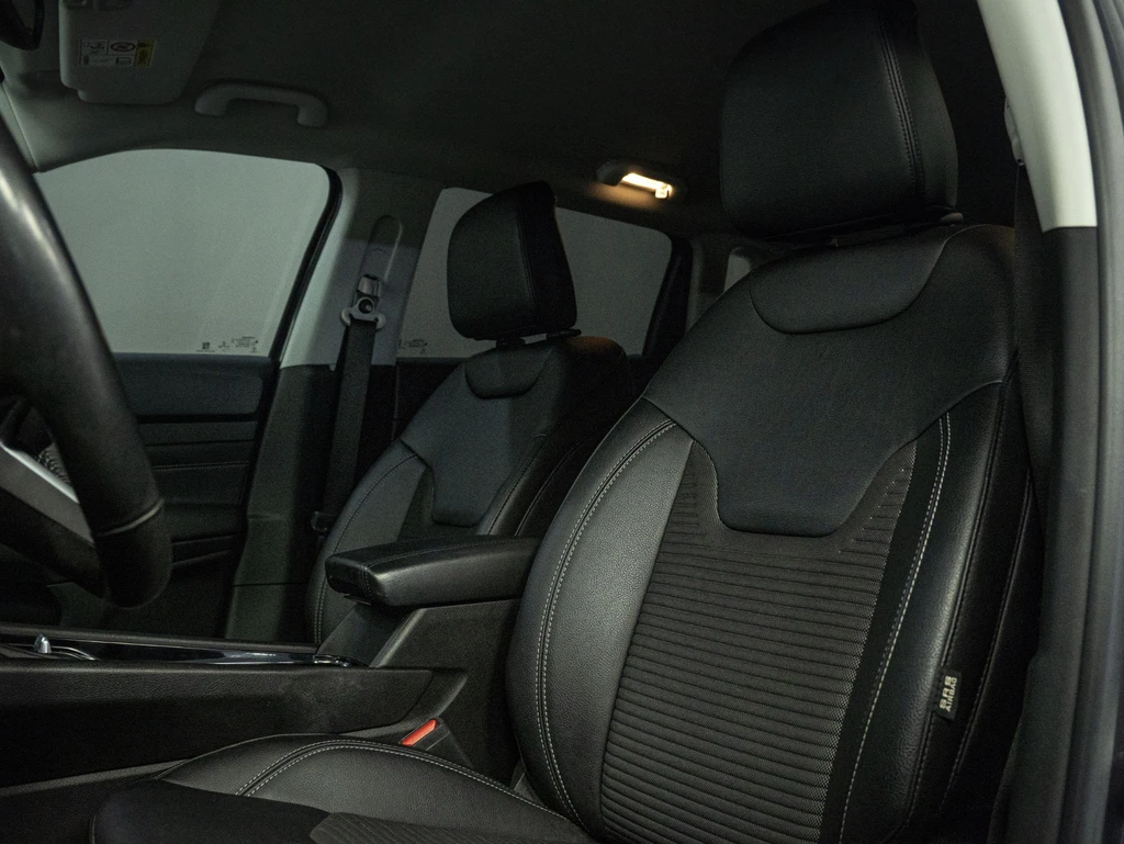 Jeep Compass – foto 11