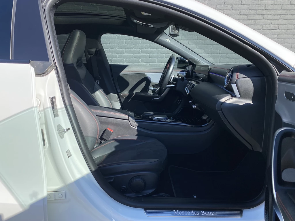 Mercedes-Benz CLA – foto 16
