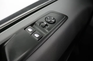 Opel Vivaro – thumbnail 22