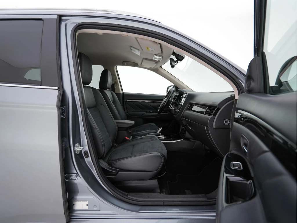 Mitsubishi Outlander – foto 11