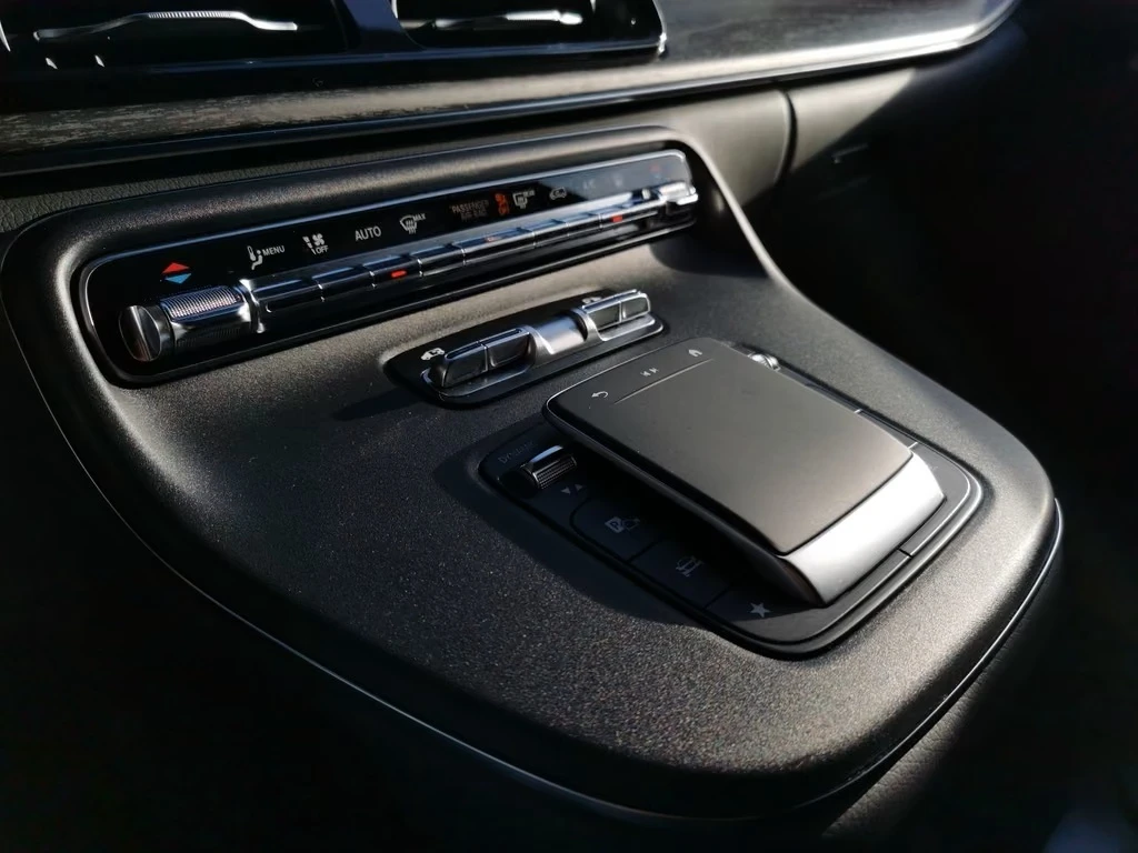 Mercedes-Benz EQV – foto 16