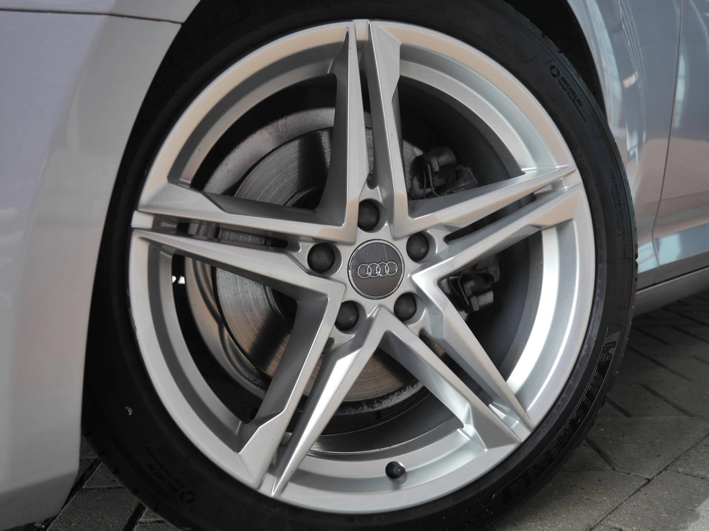 Audi A4 – foto 32