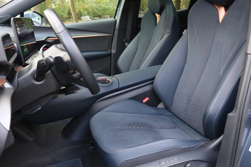 CUPRA Tavascan – foto 14