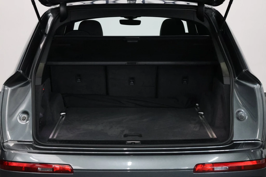 Audi SQ7 – foto 30