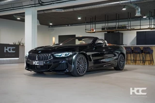 BMW 8 Serie – thumbnail 1