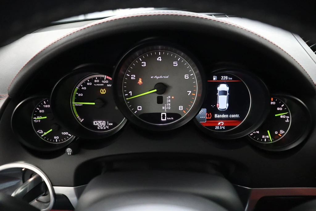 Porsche Cayenne – foto 9