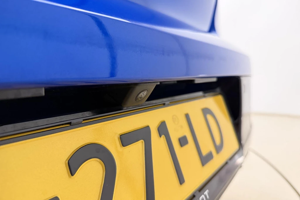 Peugeot 208 – foto 11