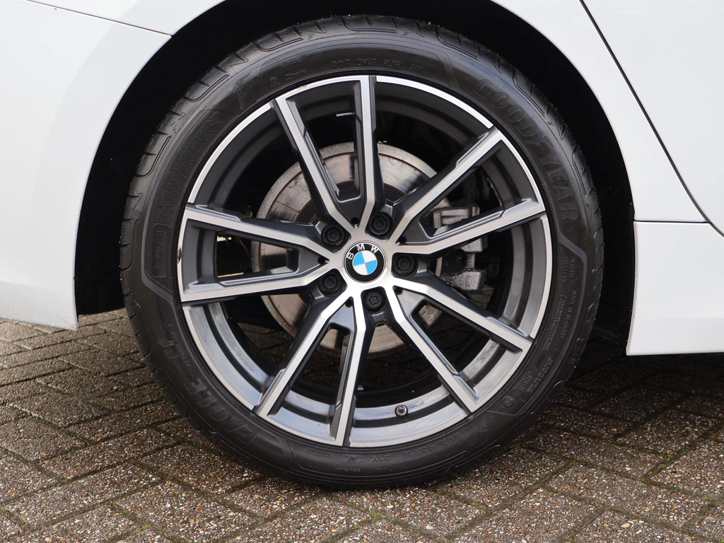 BMW 3 Serie – foto 12